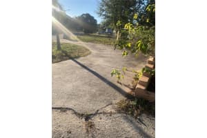 1142 LEMON AVENUE, SEBRING, FL 33870 Sold 01/10/25