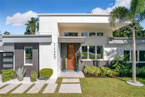 1123 WEBSTER AVENUE, ORLANDO, FL 32804 Sold 01/09/25