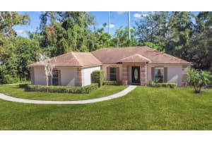 1214 HILLTOP DRIVE, MOUNT DORA, FL 32757 Sold 02/21/25