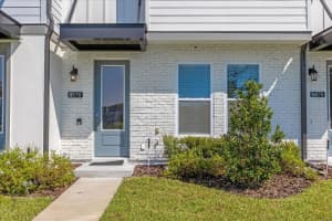 8570 WARBURG ALLEY, ORLANDO, FL 32827 Sold 03/17/25