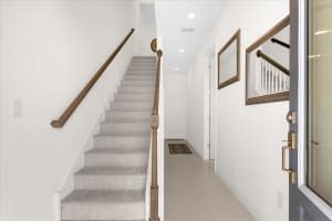 8570 WARBURG ALLEY, ORLANDO, FL 32827 Sold 03/17/25