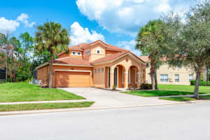 190 ORANGE COSMOS BOULEVARD, DAVENPORT, FL 33837 Sold 02/12/25