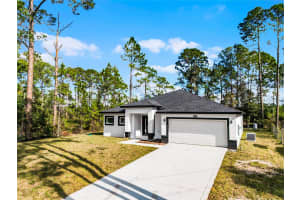 925 11TH AVENUE, DELAND, FL 32724 Sold 02/14/25