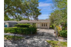 4712 PLEASANT VALLEY COURT, ORLANDO, FL 32811 Sold 02/12/25