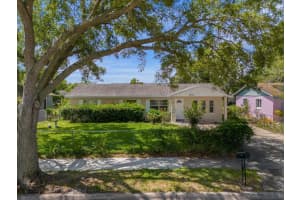 4712 PLEASANT VALLEY COURT, ORLANDO, FL 32811 Sold 02/12/25