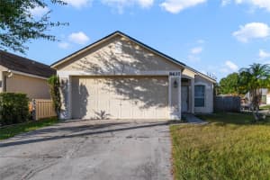 8637 CLAIBORNE COURT, ORLANDO, FL 32825 Sold 03/03/25