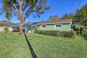 21 PORTLAND STREET, EUSTIS, FL 32726 Sold 03/04/25