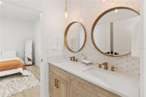 3032 ELLA WAY, SAINT CLOUD, FL 34771 Sold 03/31/25