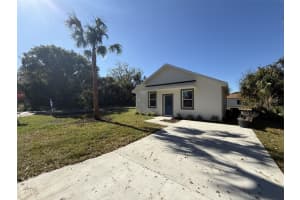 991 DELAWARE AVENUE, DELAND, FL 32720 - MLS#MFRO6262790