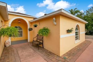 3985 BIG VALLEY BOULEVARD, KISSIMMEE, FL 34746 Sold 03/14/25