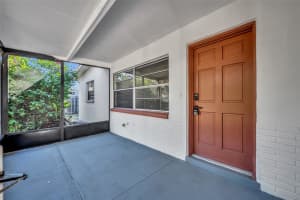 990 SUNRISE DRIVE, TARPON SPRINGS, FL 34689 Sold 08/28/25