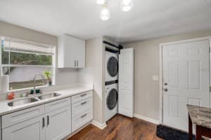 110 OLEANDER AVENUE, AUBURNDALE, FL 33823 Sold 08/20/25
