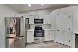 2060 2ND AVENUE, DELAND, FL 32724 Sold 03/07/25