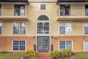 3995 VERSAILLES DRIVE, ORLANDO, FL 32808 Sold 08/13/25