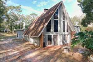 1381 CARPENTER AVENUE, ORANGE CITY, FL 32763 Sold 02/06/25