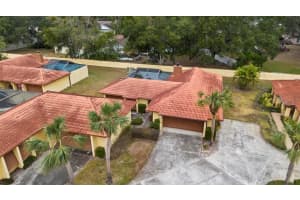 5027 JAMAICA CIRCLE, ORLANDO, FL 32808 - MLS#MFRO6263145
