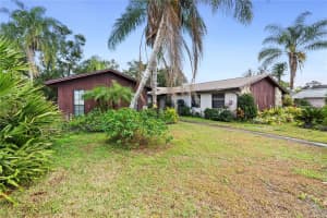 107 MAPLEWOOD DRIVE, SANFORD, FL 32771 Sold 01/13/25