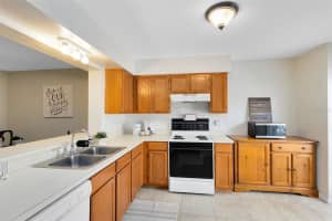 565 GREEN SPRING CIRCLE, WINTER SPRINGS, FL 32708 Sold 03/21/25