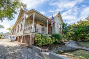43 BARTON AVENUE, ROCKLEDGE, FL 32955 Sold 04/25/25