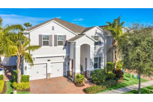 8025 GRAY KINGBIRD DRIVE, WINTER GARDEN, FL 34787 Sold 02/20/25