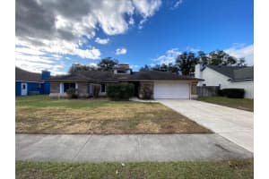 822 SWAYING PALM DRIVE, APOPKA, FL 32712 Sold 01/15/25