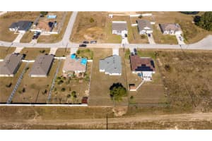 904 DESMOINES WAY, POINCIANA, FL 34759 Sold 04/08/25