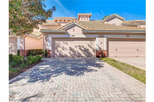 1300 Gilford Point Ln #1300, DAVENPORT