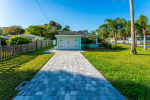 501 PINE STREET, NEW SMYRNA BEACH, FL 32169 - MLS#MFRO6263898