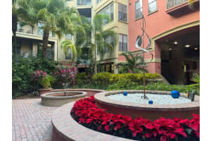 911 ORANGE AVENUE, ORLANDO, FL 32801 Sold 01/17/25