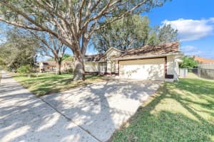 4156 CLIMBING ASTER COURT, SAINT CLOUD, FL 34772 Sold 02/11/25