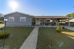 2310 Fairgren Ave, DELTONA