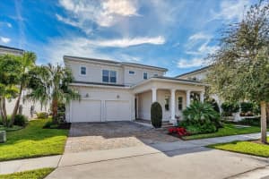 15730 CUTTER SAIL PLACE, WINTER GARDEN, FL 34787 Sold 01/17/25