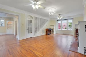 1217 MAGNOLIA AVENUE, SANFORD, FL 32771 Sold 08/18/25