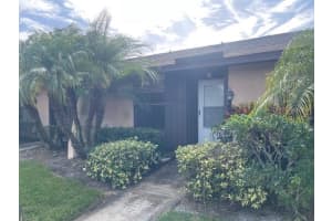 2116 ST MARTEEN COURT, KISSIMMEE, FL 34741 Sold 03/20/25