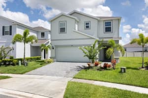 1671 Kona Ln, DAVENPORT