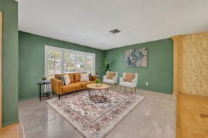 302 W. SWEETWATER CREEK DRIVE DRIVE, LONGWOOD, FL 32779 Sold 02/20/25