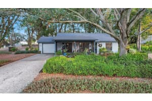 18200 APSHAWA ROAD, CLERMONT, FL 34715 Sold 02/19/25
