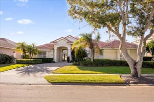 2794 KISSIMMEE BAY CIRCLE, KISSIMMEE, FL 34744 Sold 01/16/25
