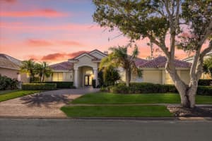 2794 KISSIMMEE BAY CIRCLE, KISSIMMEE, FL 34744 Sold 01/16/25