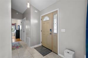 614 WHITE RIVER DRIVE, ORLANDO, FL 32828 Sold 02/25/25