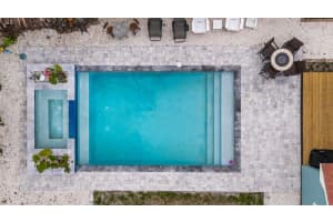 2514 BEACH BOULEVARD, GULFPORT, FL 33707 Sold 05/30/25
