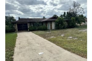 304 ROBIN AVENUE, SEBRING, FL 33870 Sold 01/17/25