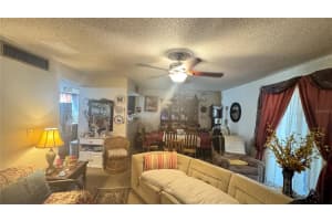 328 SCOTTSDALE SQUARE, WINTER PARK, FL 32792 Sold 01/28/25
