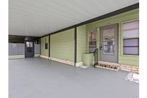 707 COACHMAN DRIVE, LEESBURG, FL 34748 Sold 01/30/25