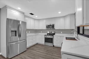 3966 LAKE MIRA DRIVE, ORLANDO, FL 32817 - MLS#MFRO6265478