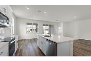 323 BAREBOW LANE, ORMOND BEACH, FL 32174 Sold 04/16/25