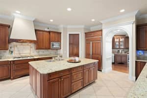 8404 ARBOR GATE COURT, ORLANDO, FL 32819 Sold 03/15/25