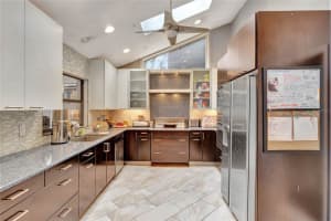 660 FERNE DRIVE, LONGWOOD, FL 32779 Sold 04/04/25