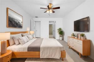 1222 VILLAGE WAY, ORLANDO, FL 32807 Sold 05/28/25