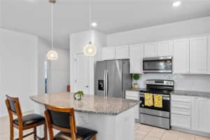 2833 HILLTOP LOOP, APOPKA, FL 32712 Sold 02/24/25